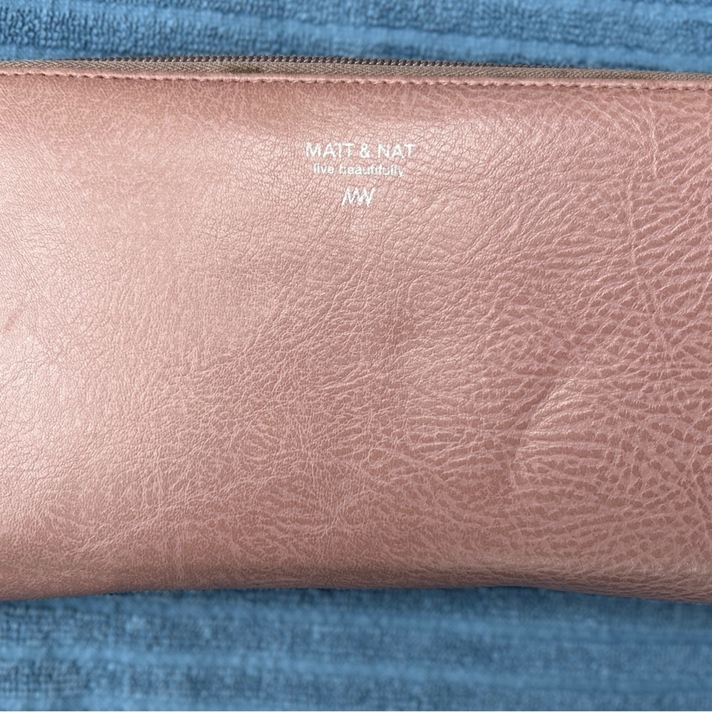Matt & Nat Large Central Zip Around Vegan Wallet